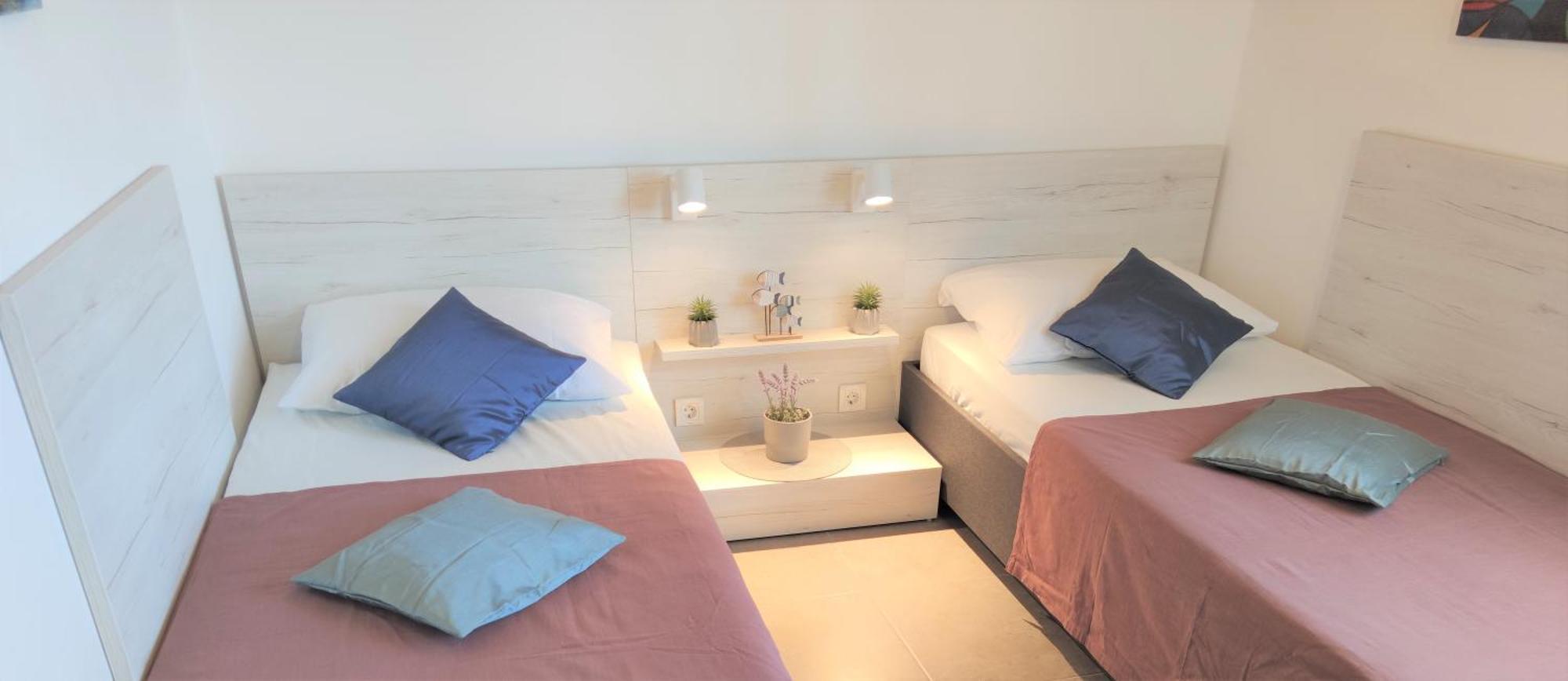 Apartments Rak Vis Bilik gambar